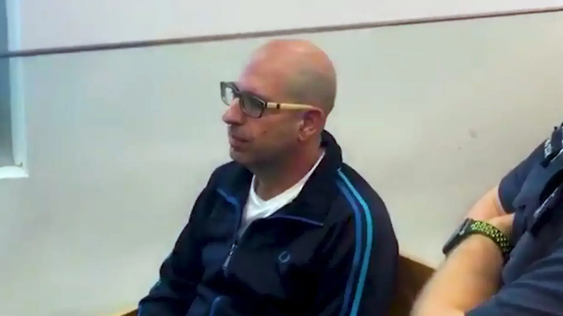 עבריין מין סדרתי - 7 שנות מאסר נגזרו על שאול שמאי, מורה בביה"ס בת"א, בגין עבירות של מעשים מגונים בתלמידותיו