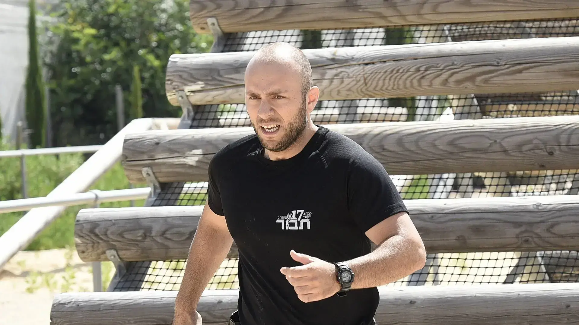 18 שנה ליציאה מלבנון: סיפורו של השוטר הצדלניק הראשון - סימון כייליקיאן 24 במאי 2018 18 שנה ליציאה מלבנון: סיפורו של השוטר הצדלניק הראשון - סימון כייליקיאן 24 במאי 2018