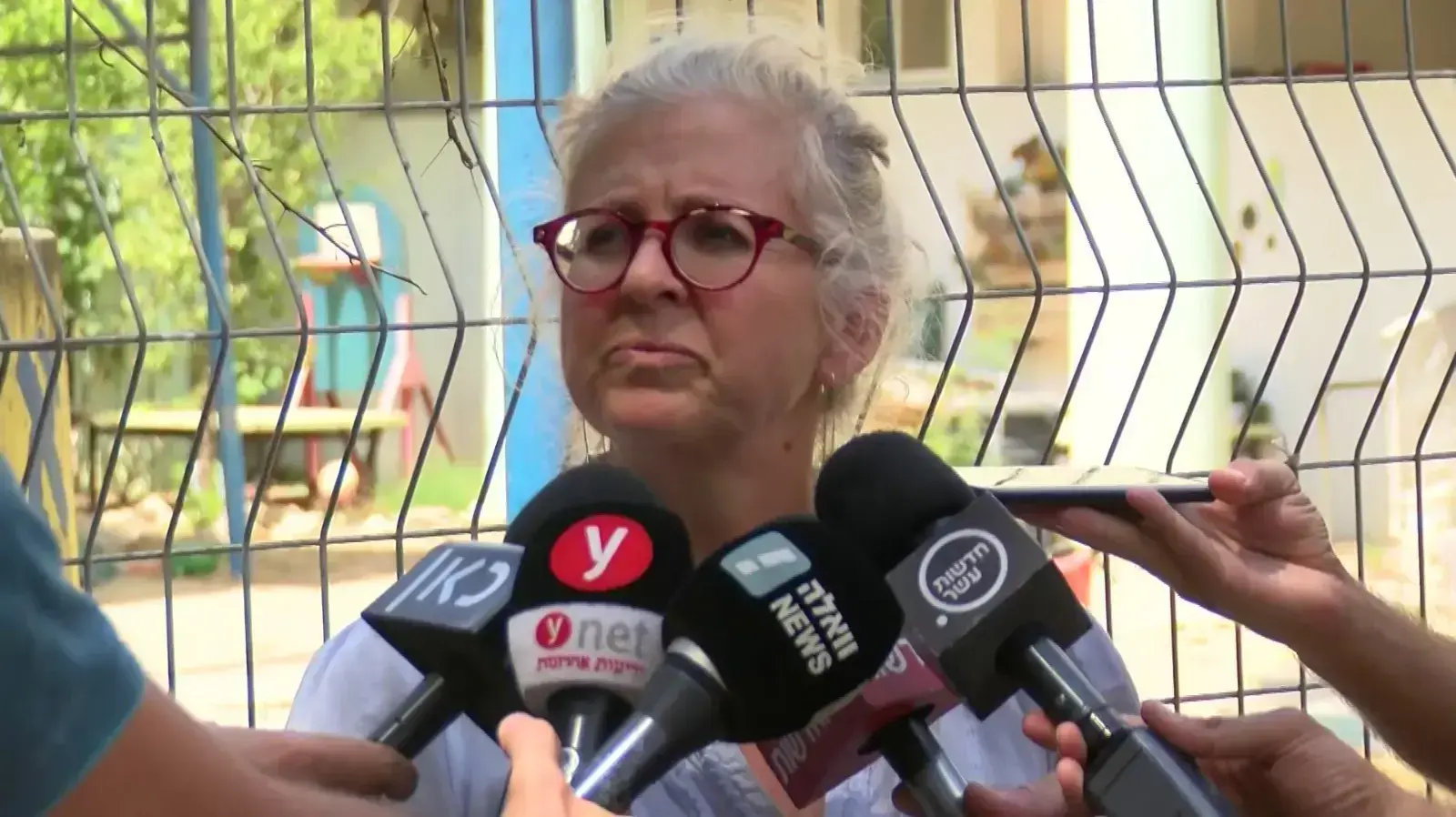 טובה לוזמר גיגי גננת גן בו נפלה פצמ"ר, מועצה איזורית אשכול, 29 במאי 2018 טובה לוזמר גיגי גננת גן בו נפלה פצמ"ר, מועצה איזורית אשכול, 29 במאי 2018