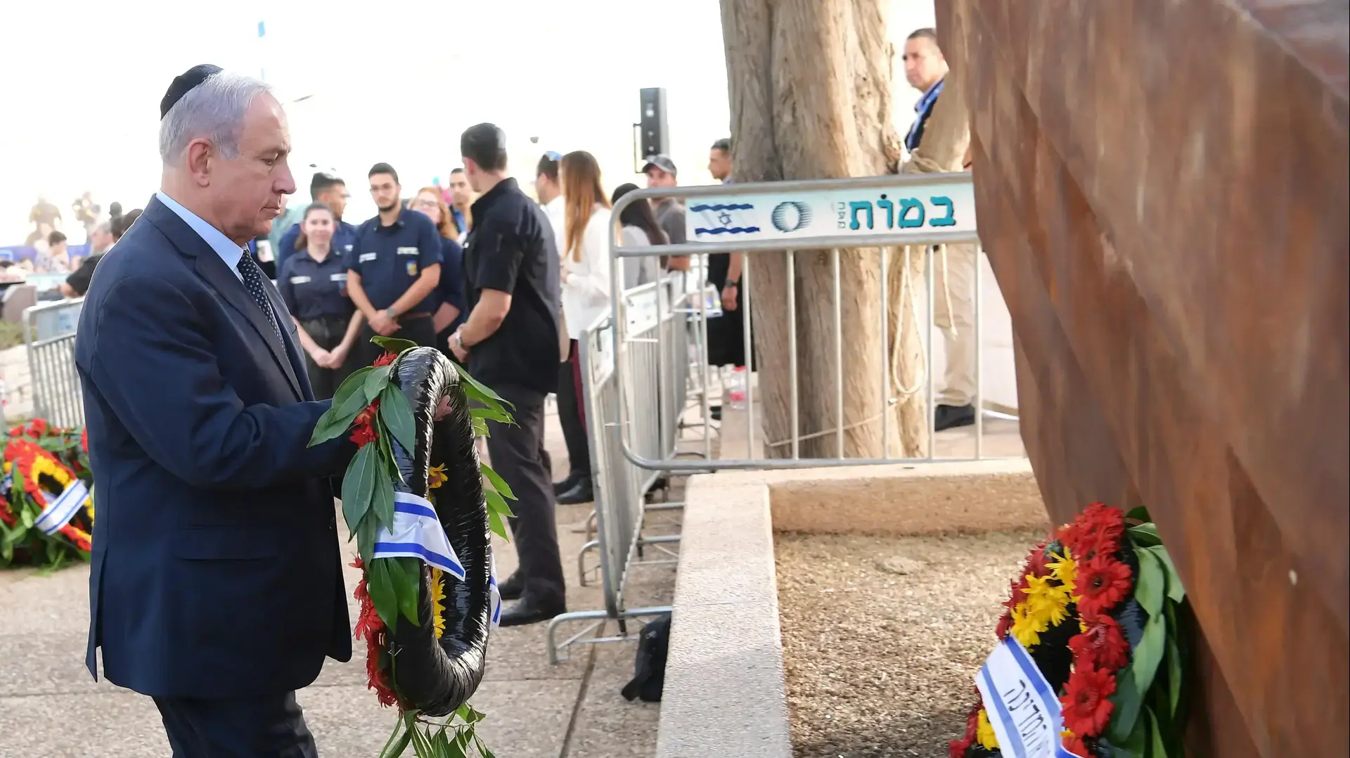 ראש הממשלה בנימין נתניהו בטקס האזכרה הממלכתי לציון 70 שנה לחללי אלטלנה ה-30 במאי 2018 ראש הממשלה בנימין נתניהו בטקס האזכרה הממלכתי לציון 70 שנה לחללי אלטלנה ה-30 במאי 2018