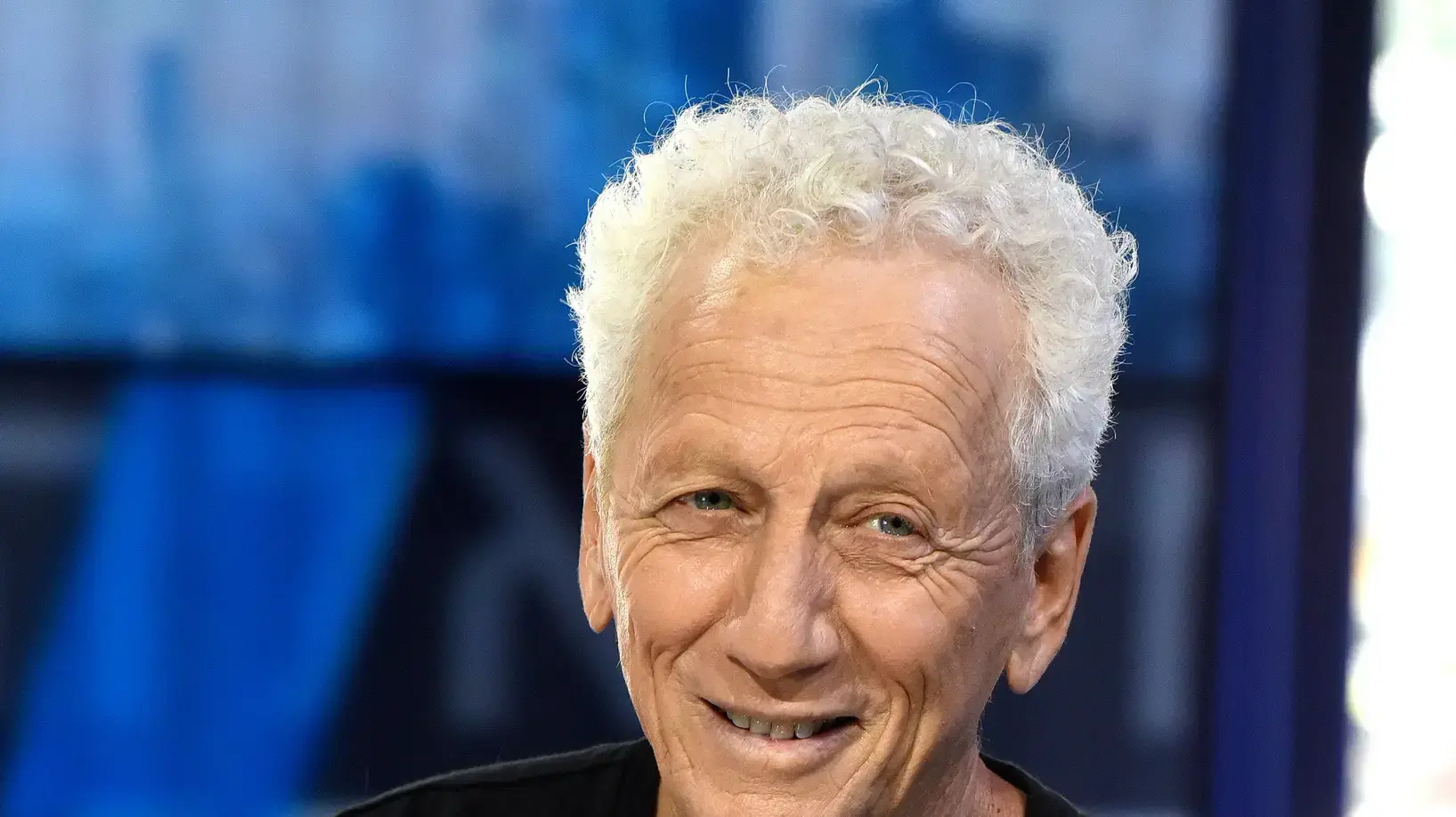 מוני מושונוב באולפן וואלה!NEWS מוני מושונוב באולפן וואלה!NEWS
