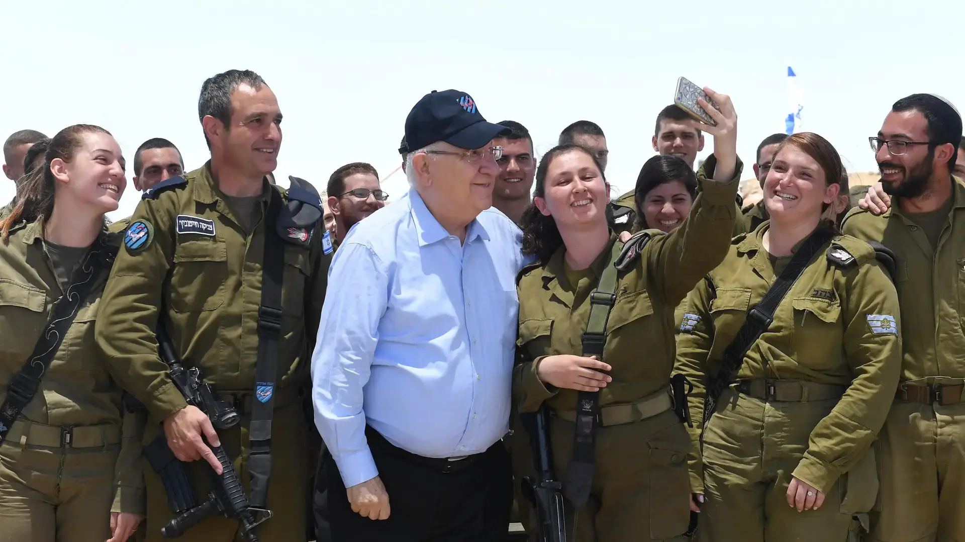 נשיא המדינה רובי ריבלין, ביקר בסוללת כיפת ברזל בדרום, 31 במאי 2018 נשיא המדינה רובי ריבלין, ביקר בסוללת כיפת ברזל בדרום, 31 במאי 2018