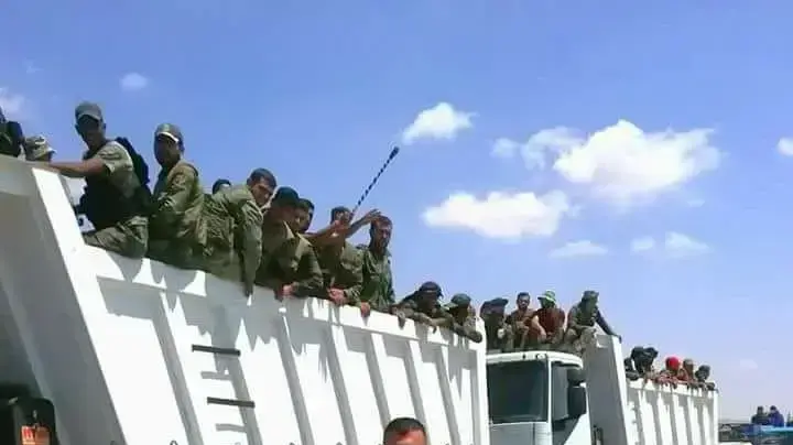 כוחות צבא אסד נשלחו לקוניטרה ודרעא כחלק מההיערכות להשתלטות על דרום סוריה כוחות צבא אסד נשלחו לקוניטרה ודרעא כחלק מההיערכות להשתלטות על דרום סוריה