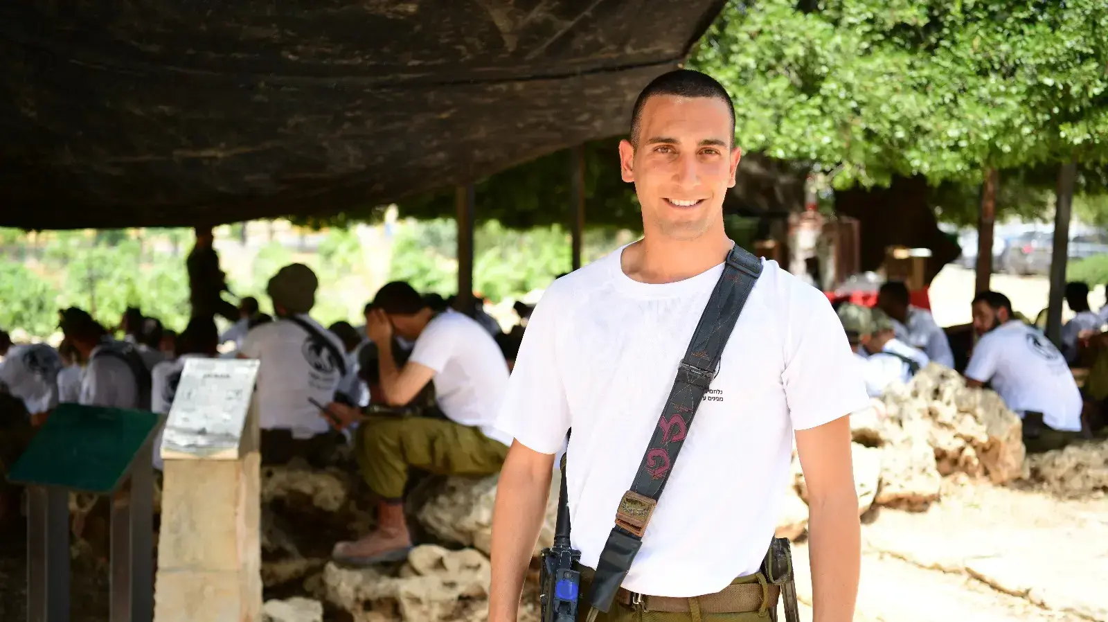 איציק מזרחי, מפקד פלוגה מסייעת, הלוחם שלכד את רוצחו של הרב רזיאל שבח איציק מזרחי, מפקד פלוגה מסייעת, הלוחם שלכד את רוצחו של הרב רזיאל שבח