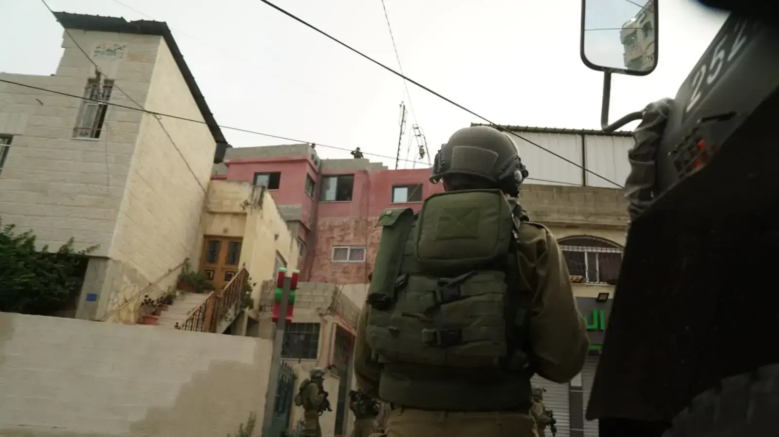מעצר צה"ל במחנה הפליטים אמערי ברמאללה מעצר צה"ל במחנה הפליטים אמערי ברמאללה