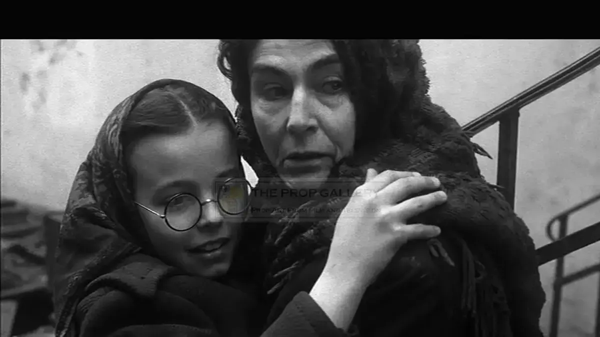 "דנקה" מתוך הסרט רשימת שינדלר "דנקה" מתוך הסרט רשימת שינדלר