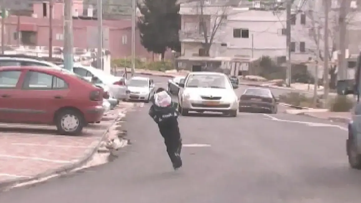 ילדים מתפרצים כביש תמונות - באדיבות "אור ירוק" ילדים מתפרצים כביש תמונות - באדיבות "אור ירוק"