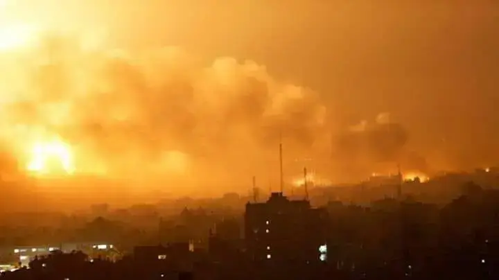 חמאס שיגר רקטות לישראל; צה"ל תקף עשרות יעדים בעזה חמאס שיגר רקטות לישראל; צה"ל תקף עשרות יעדים בעזה