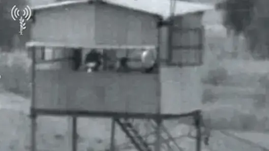 בלוני חבלה משוגרים מתוך עמדת חמאס בלוני חבלה משוגרים מתוך עמדת חמאס