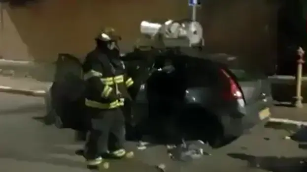 רכבו של מני נפתלי שהוצת מחוץ לביתו בעפולה, 25 ביוני 2018 רכבו של מני נפתלי שהוצת מחוץ לביתו בעפולה, 25 ביוני 2018