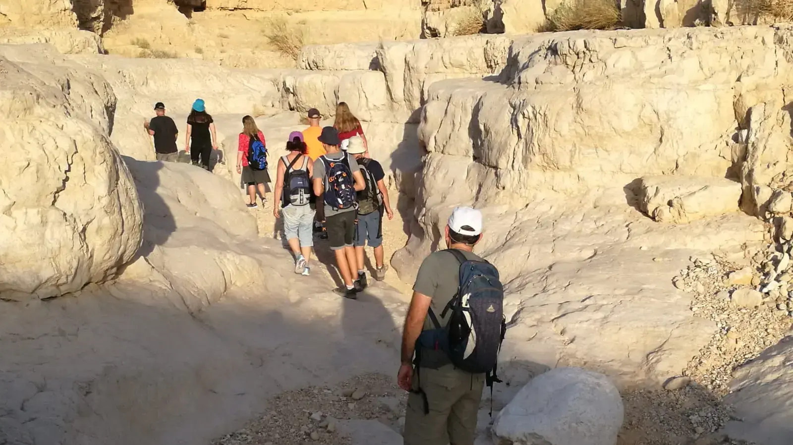 נחל צפית: ההורים והנערים חוזרים לערוץ הנחל בו קרה האסון נחל צפית: ההורים והנערים חוזרים לערוץ הנחל בו קרה האסון
