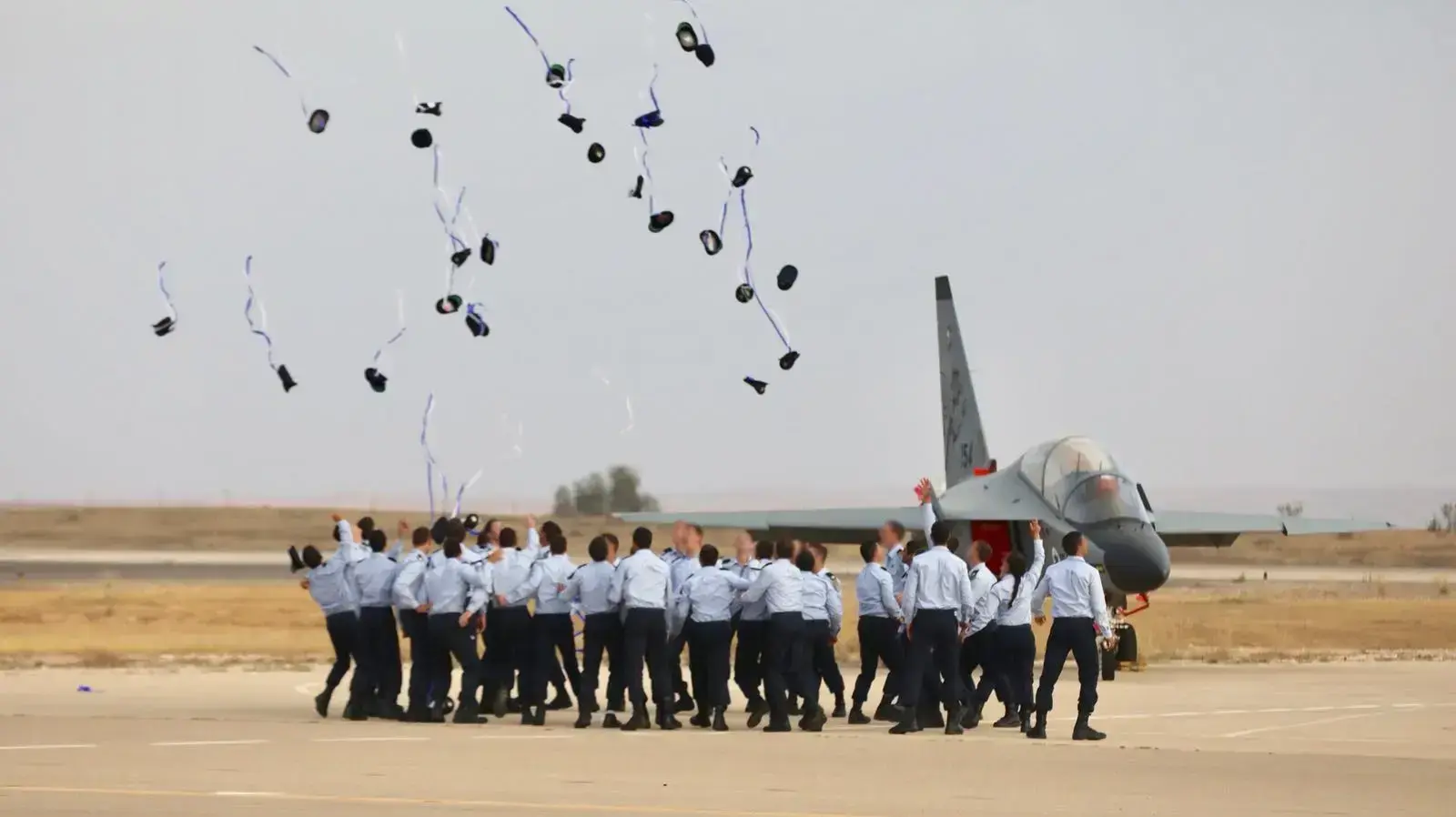 מסיימי קורס טייס בטקס מסדר כנפיים, 28 ביוני 2018 מסיימי קורס טייס בטקס מסדר כנפיים, 28 ביוני 2018