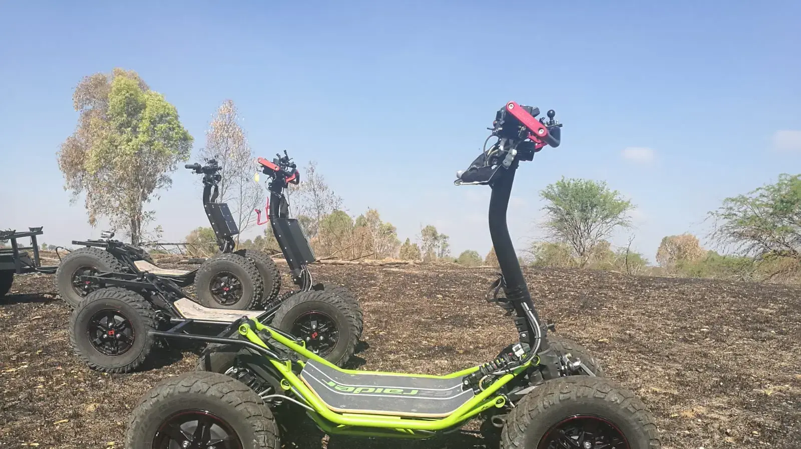 כלי רכב חשמלי מסוג "ריידר" להבאת ציוד לכוחות הפועלים בשטח, יוני 2018 כלי רכב חשמלי מסוג "ריידר" להבאת ציוד לכוחות הפועלים בשטח, יוני 2018