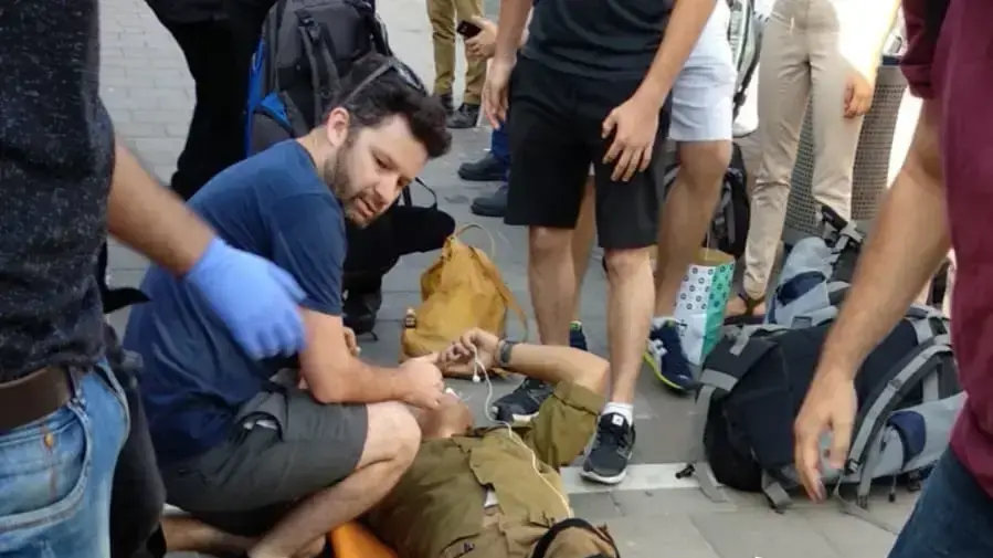 חייל נפצע מפליטת כדור בתחנת רכבת תל אביב - האוניברסיטה חייל נפצע מפליטת כדור בתחנת רכבת תל אביב - האוניברסיטה