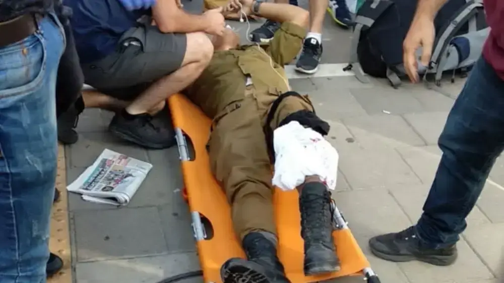חייל נפצע מפליטת כדור בתחנת רכבת תל אביב - האוניברסיטה