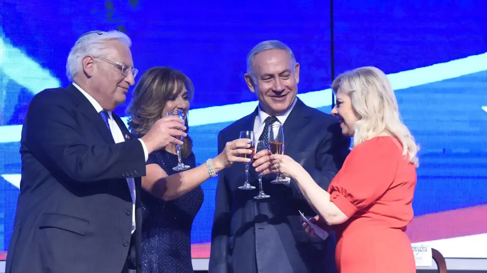 חגיגות יום העצמאות ה- 242 של ארה"ב באיירפורט סיטי 3 ביוני 2018 חגיגות יום העצמאות ה- 242 של ארה"ב באיירפורט סיטי 3 ביוני 2018