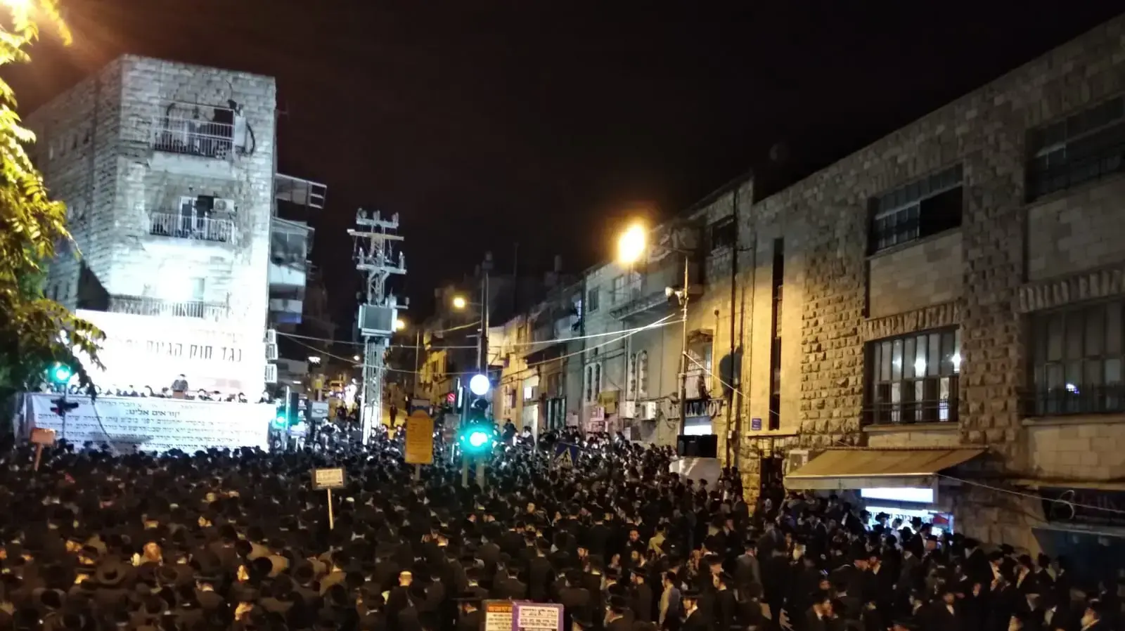 הפגנת החרדים נגד חוק הגיוס בירושלים 5 ביולי 2018
הפגנת החרדים נגד חוק הגיוס בירושלים 5 ביולי 2018