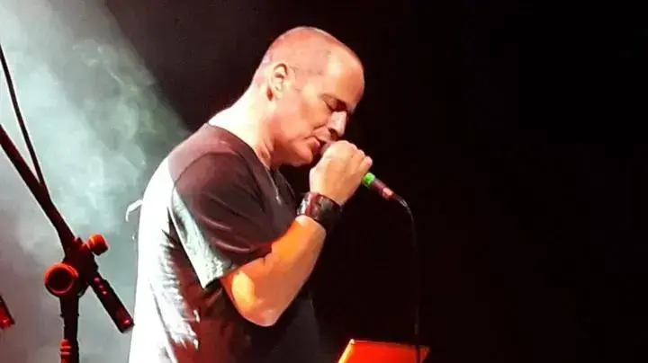 הזמר אדם הזמר אדם