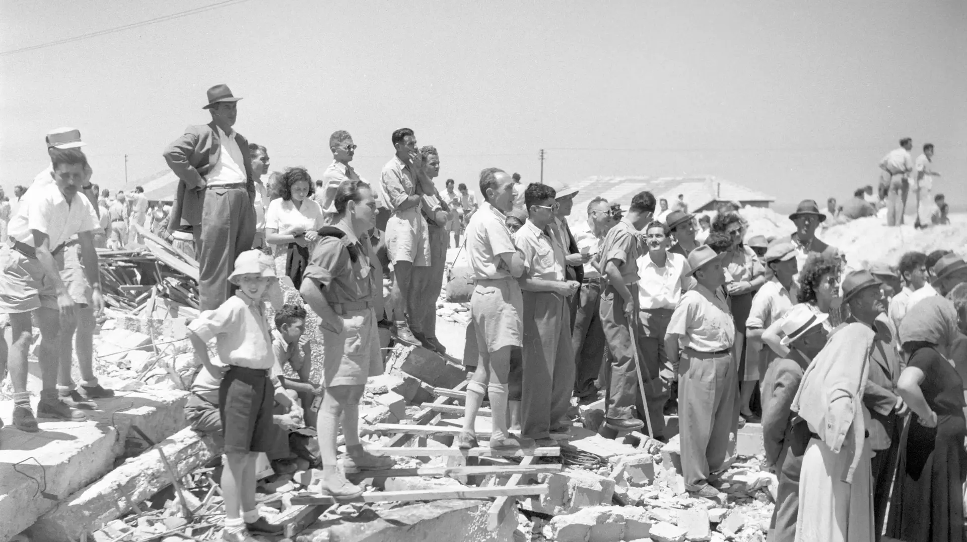 אזכרה ראשונה לחללי ניצנים
1.5.49 אזכרה ראשונה לחללי ניצנים
1.5.49