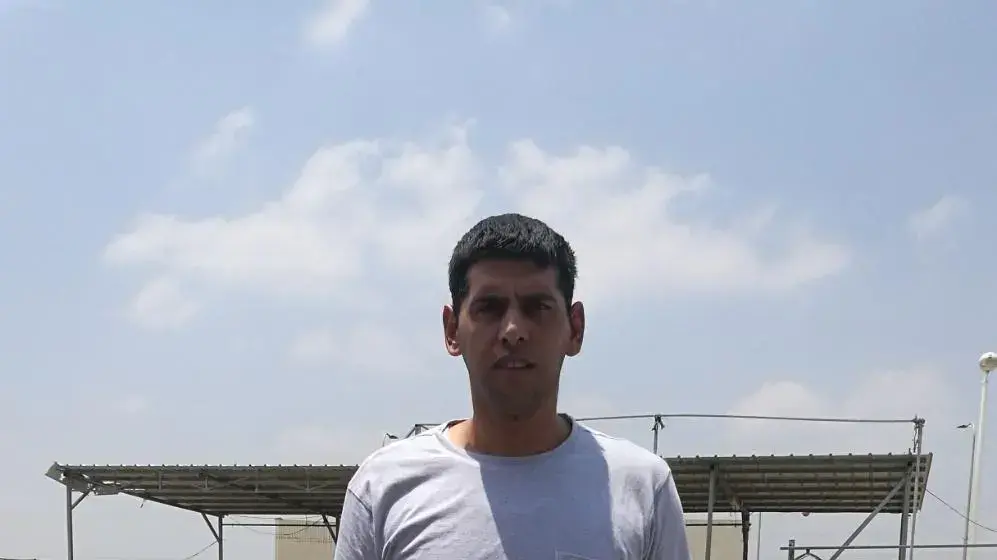 חאמד גאבר, עובד במקום התאונה שחילץ את ההרוג והפצועים מקריסת המנהרה חאמד גאבר, עובד במקום התאונה שחילץ את ההרוג והפצועים מקריסת המנהרה