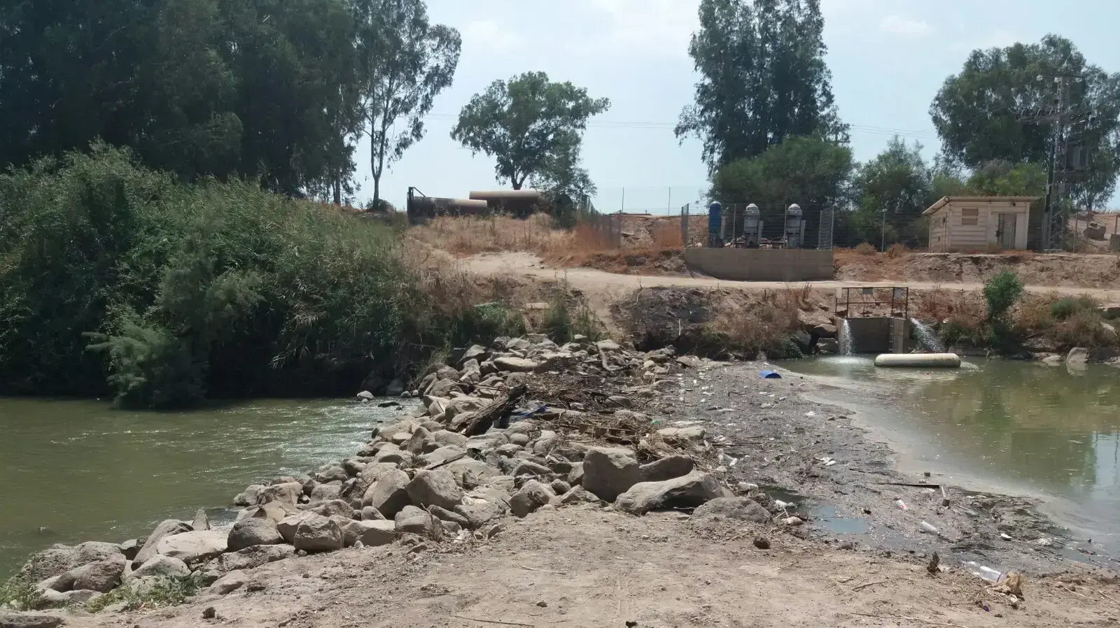 הירדן מדרום לאיזור גשר הפקק