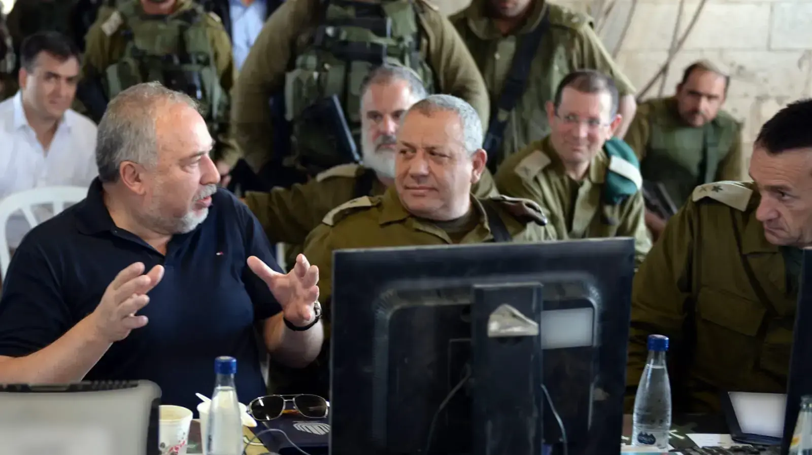 אביגדור ליברמן גדי איזנקוט אביגדור ליברמן גדי איזנקוט