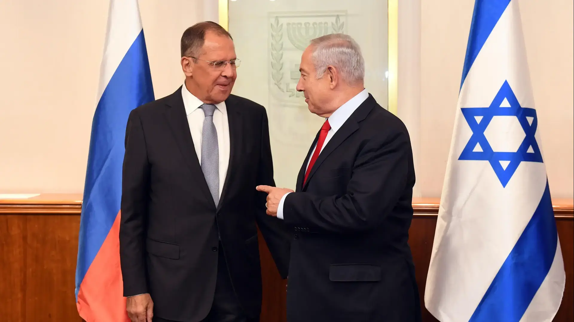 ראש הממשלה בנימין נתניהו בפגישה עם שר החוץ של רוסיה סרגיי לברוב בירושלים, 23 ביולי 2018 ראש הממשלה בנימין נתניהו בפגישה עם שר החוץ של רוסיה סרגיי לברוב בירושלים, 23 ביולי 2018