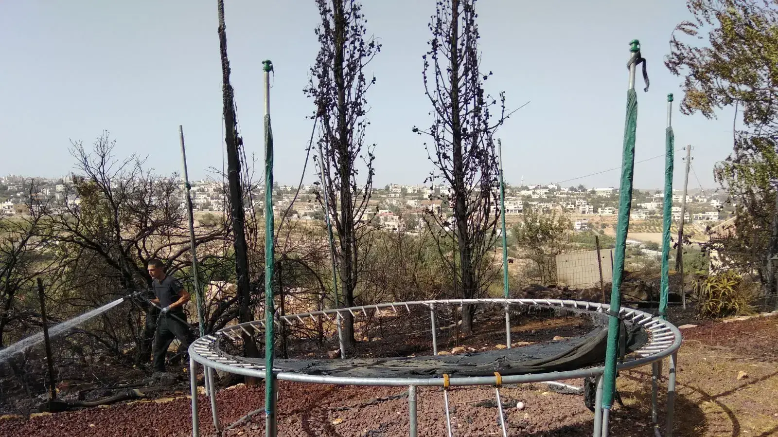 נזקי שריפה בהתנחלות כרמי צור שבגוש עציון, 25 ביולי 2018 נזקי שריפה בהתנחלות כרמי צור שבגוש עציון, 25 ביולי 2018