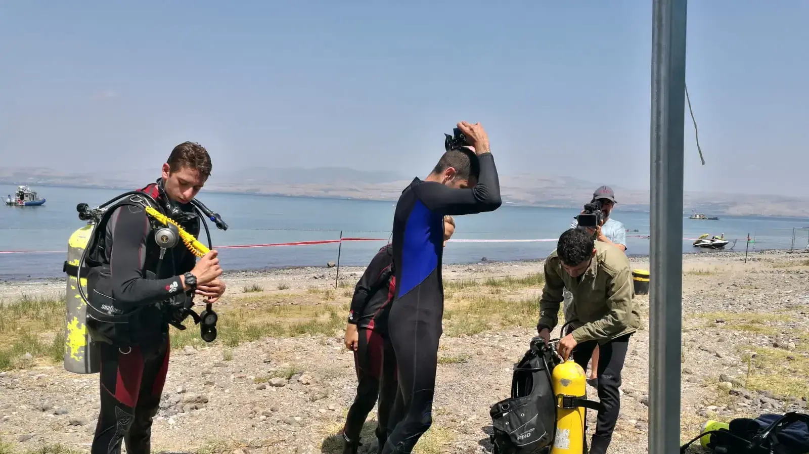 חיפושים אחר רקטות דאעש שנפלו לכנרת 26 ביולי 2018
חיפושים אחר רקטות דאעש שנפלו לכנרת 26 ביולי 2018