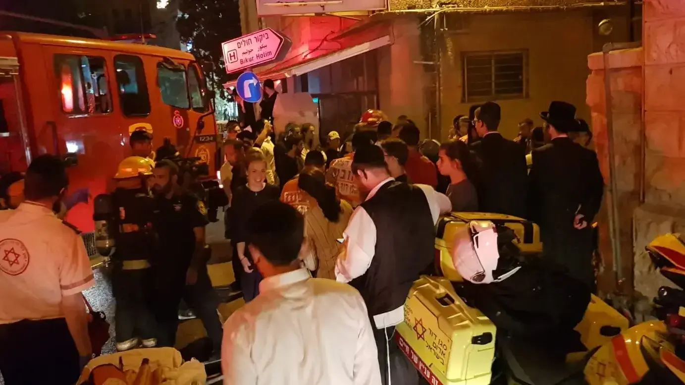 שריפה ברחוב הנביאים בירושלים, 27 ביולי 2018 שריפה ברחוב הנביאים בירושלים, 27 ביולי 2018