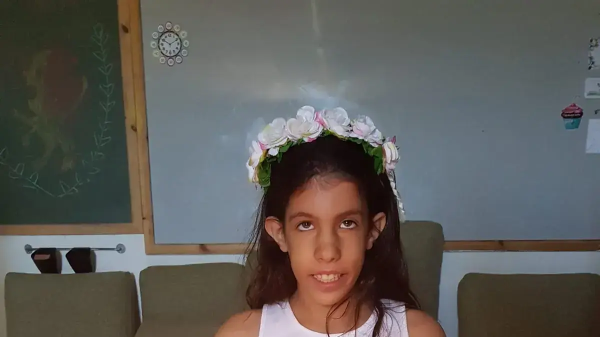 אור עוז שסובלת ממחלת ניוון שרירים חשוכת מרפא אור עוז שסובלת ממחלת ניוון שרירים חשוכת מרפא