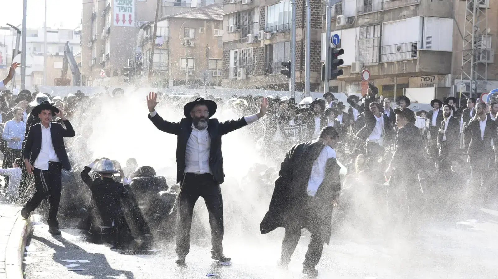 הפגנת חרדים כנגד מעצר עריקים, בני ברק , 6 באוגוסט 2018 הפגנת חרדים כנגד מעצר עריקים, בני ברק , 6 באוגוסט 2018