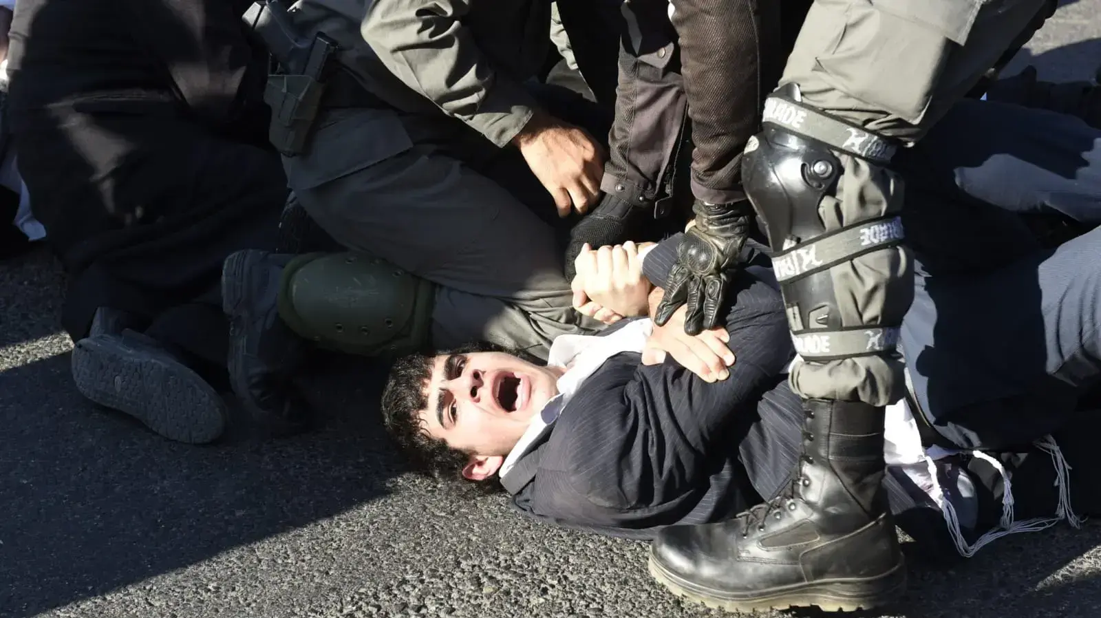 הפגנת חרדים כנגד מעצר עריקים, בני ברק , 6 באוגוסט 2018 הפגנת חרדים כנגד מעצר עריקים, בני ברק , 6 באוגוסט 2018