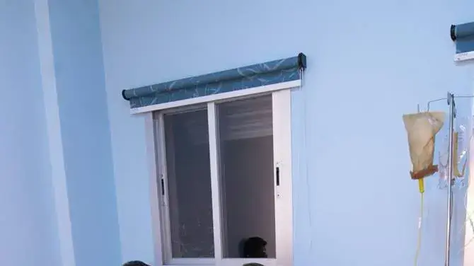 הגברת הראשונה של סוריה אסמה אסד לצד בעלה בשאר אסד בבית חולים, 2018 