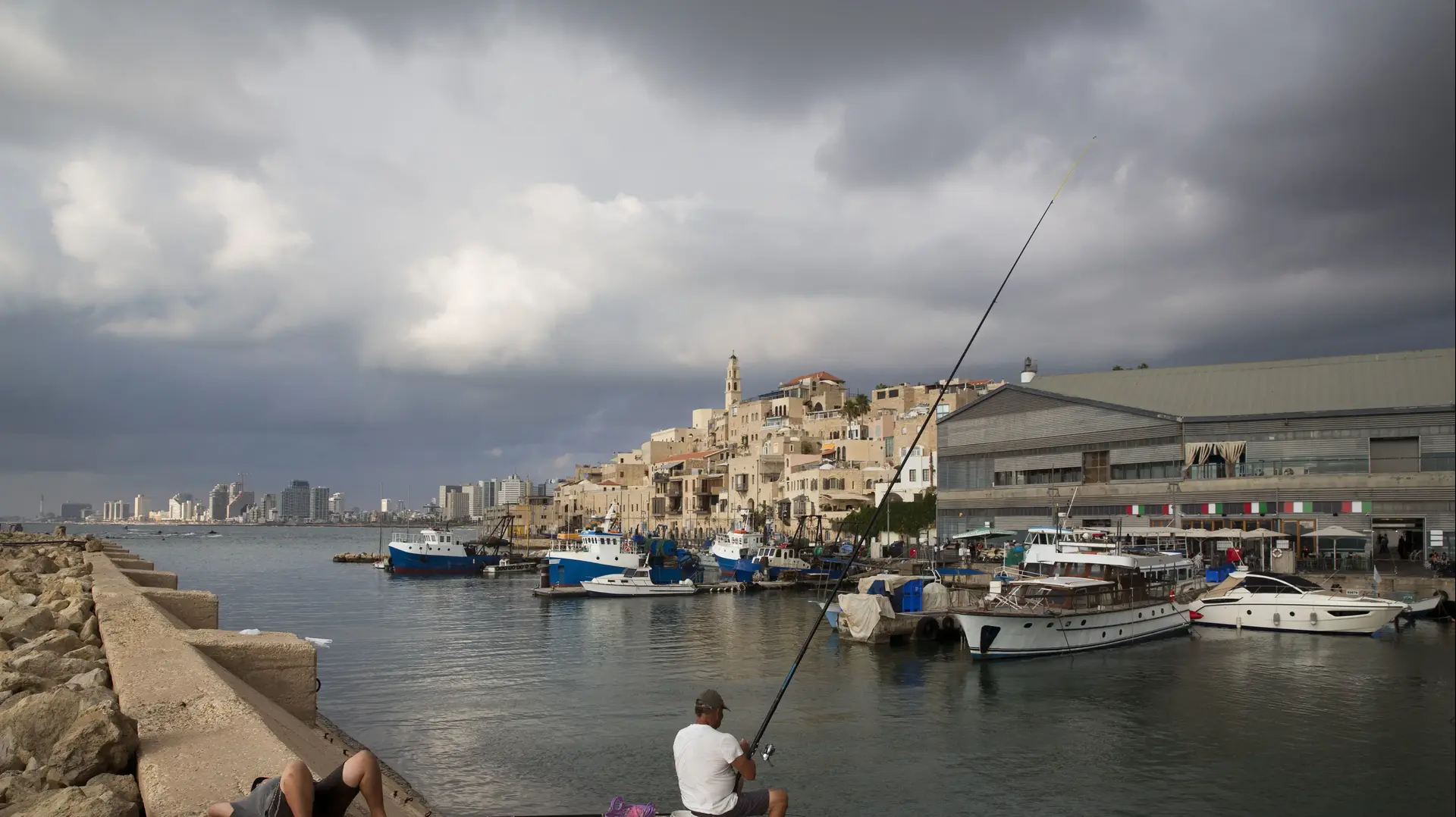 מטיילים בחופשת הקיץ ביפו, 28 ביולי 2018 מטיילים בחופשת הקיץ ביפו, 28 ביולי 2018