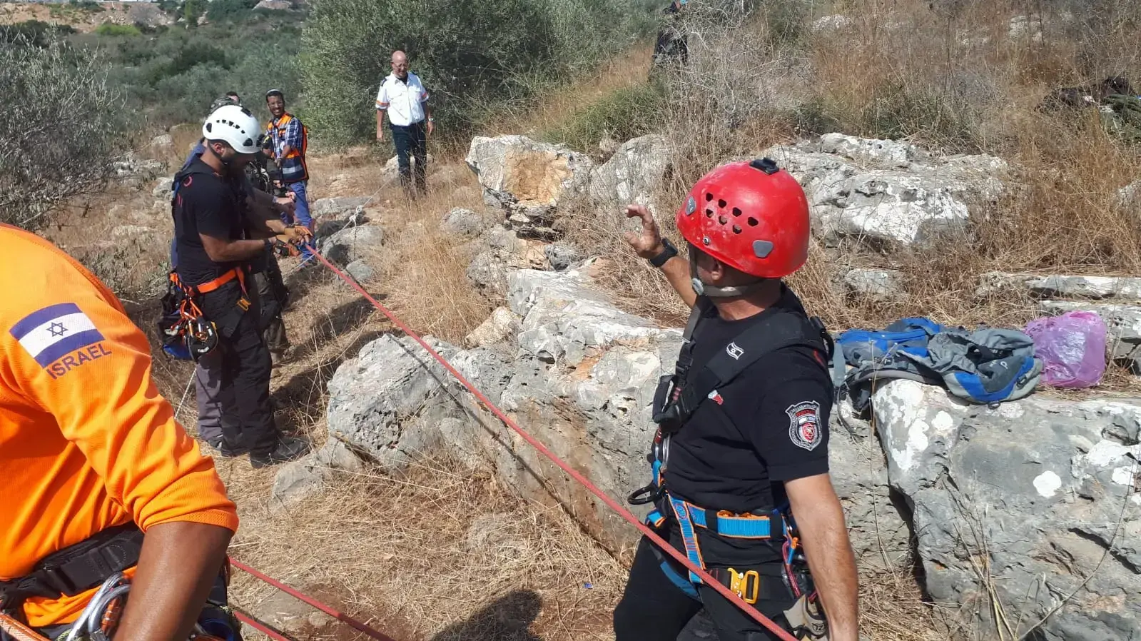 גבר בן 70 נהרג בתאונת סנפלינג לאחר שנפל לבור מים בקרני שומרון גבר בן 70 נהרג בתאונת סנפלינג לאחר שנפל לבור מים בקרני שומרון