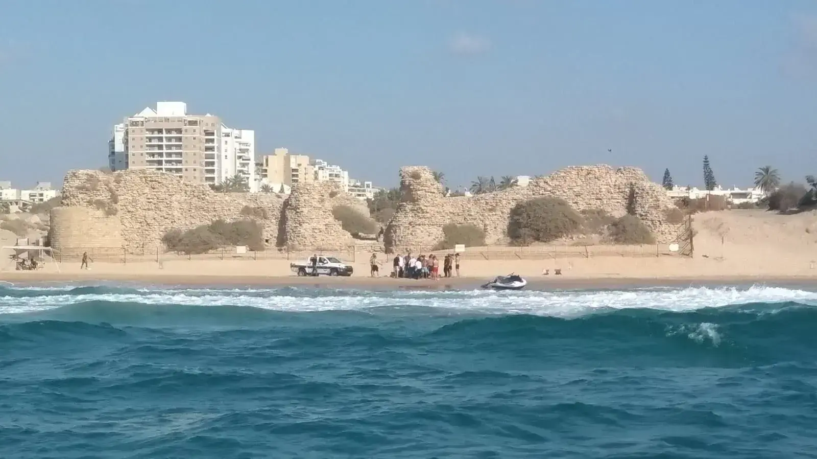 שלושה טובעים שחולצו מהים, אשדוד, 19 באוגוסט 2018 שלושה טובעים שחולצו מהים, אשדוד, 19 באוגוסט 2018