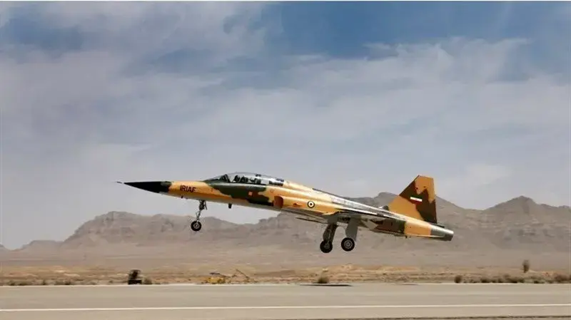 מטוס קרב מתוצרת מקומית שחשפה איראן, 21 באוגוסט 2018