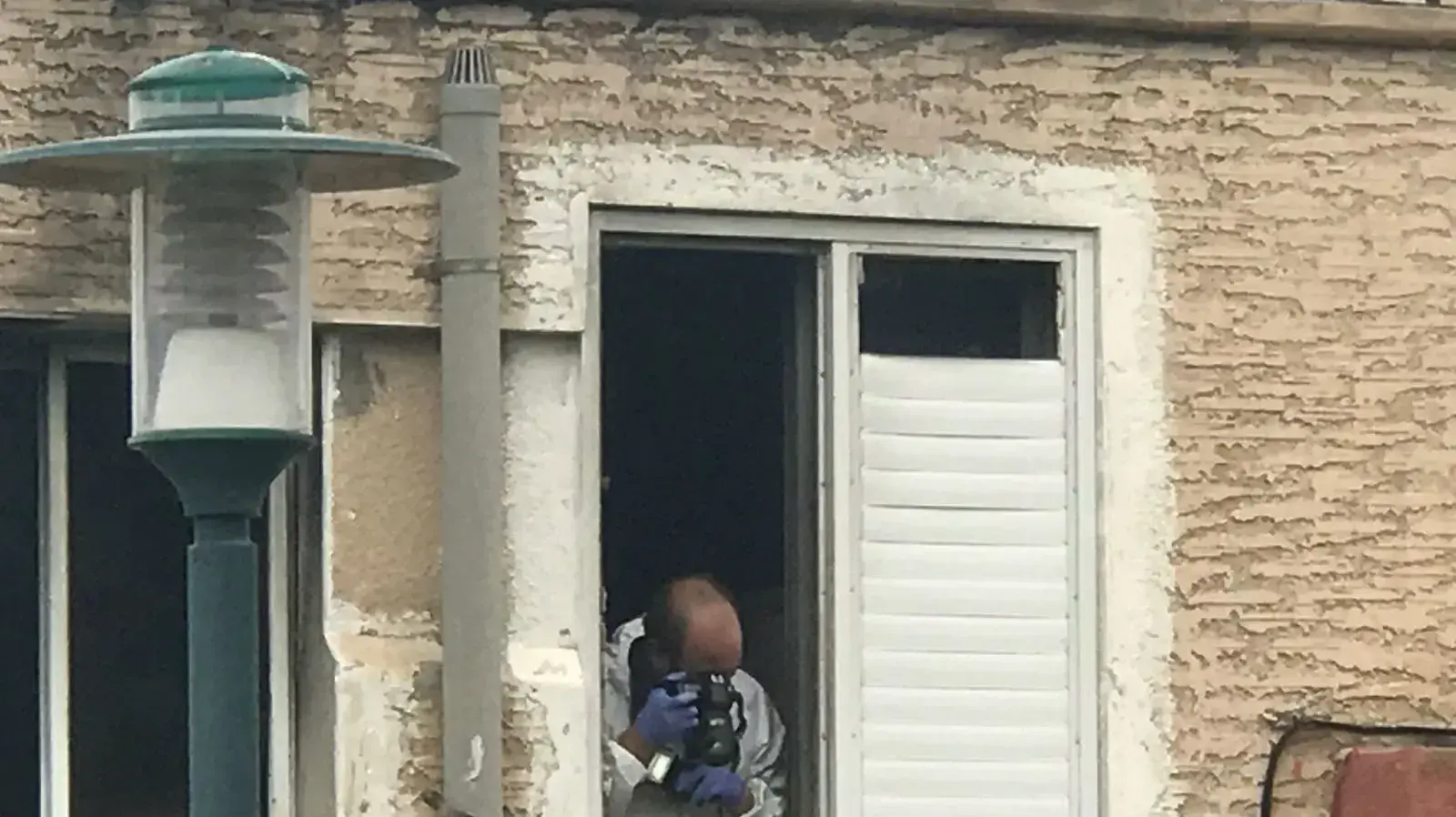 בן 70 מטירת כרמל חשוד שהצית את דירת שכנתו והתאבד בן 70 מטירת כרמל חשוד שהצית את דירת שכנתו והתאבד