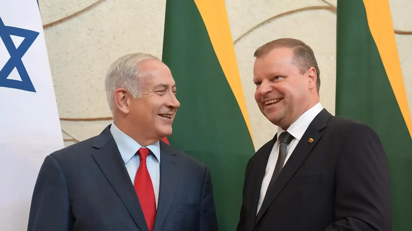 ראש הממשלה בנימין נתניהו עם ראש ממשלת ליטא סאוליוס סקוורניאליס, במשרד ראש הממשלה בווילנה 23 באוגוסט 2018 