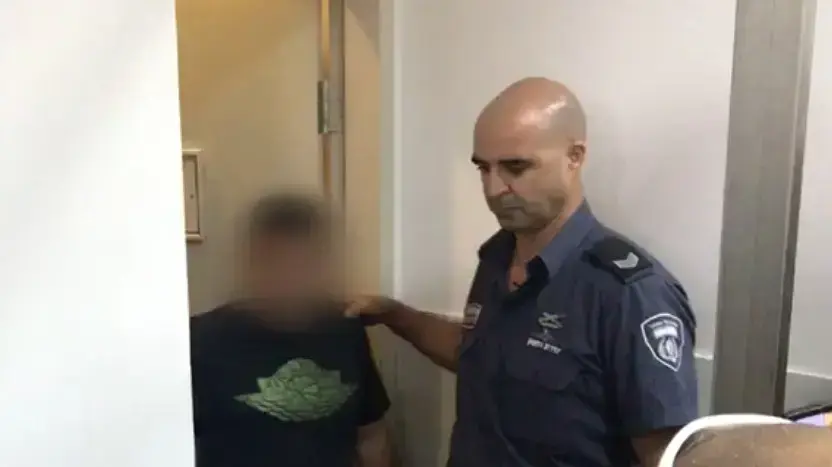 הארכת מעצר לאחד החשודים בתקיפת שלושה מתושבי שפרעם, שלום, קריות
הארכת מעצר לאחד החשודים בתקיפת שלושה מתושבי שפרעם, שלום, קריות