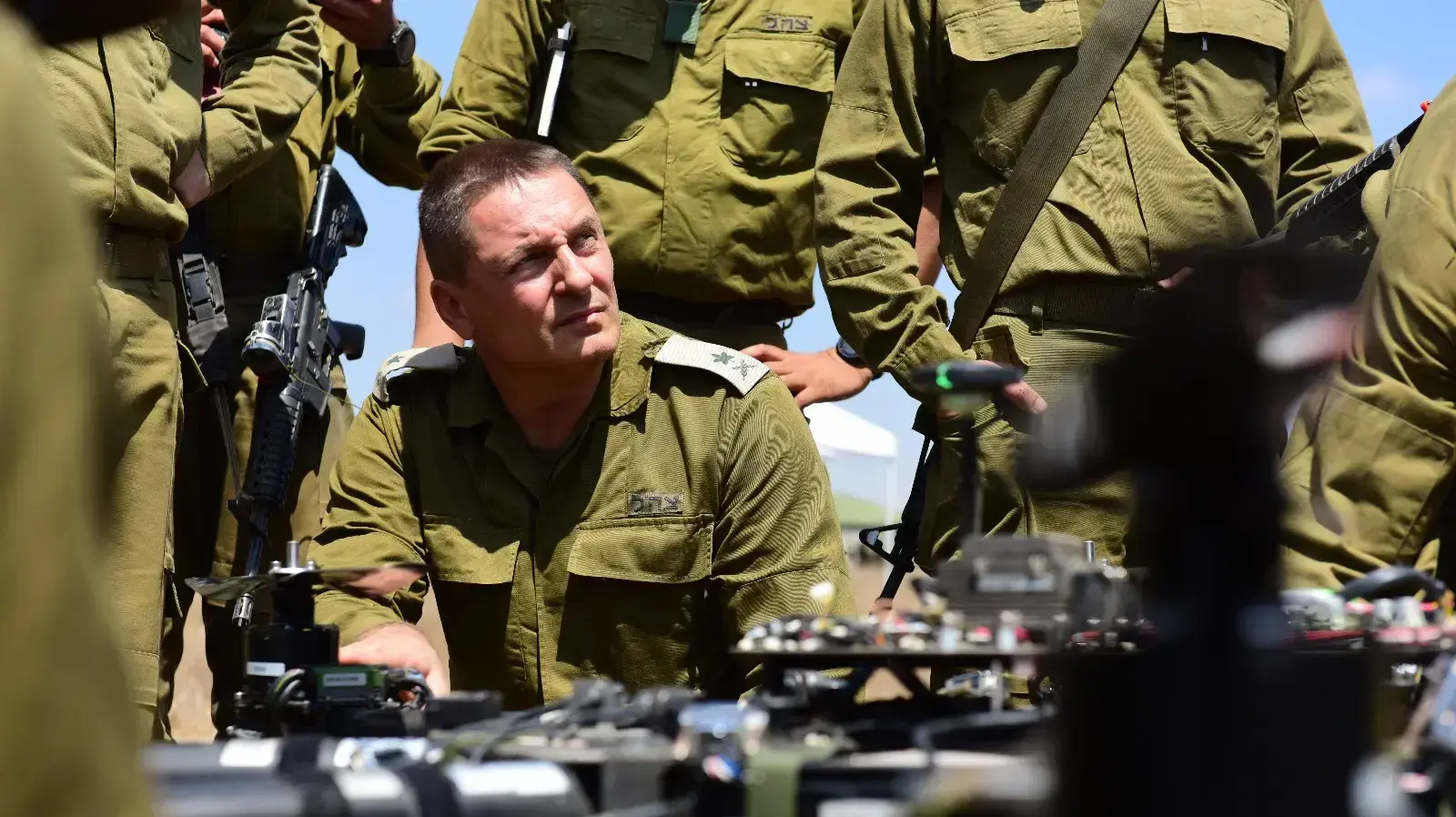 תדרוך ראש אגף הטכנולוגיה והלוגיסטיקה, אלוף איציק תורג'מן, בנושא תפיסת הפינוי הרפואי והמענה הלוגיסטי והטכנולוגי בצק"ח גדעון תדרוך ראש אגף הטכנולוגיה והלוגיסטיקה, אלוף איציק תורג'מן, בנושא תפיסת הפינוי הרפואי והמענה הלוגיסטי והטכנולוגי בצק"ח גדעון