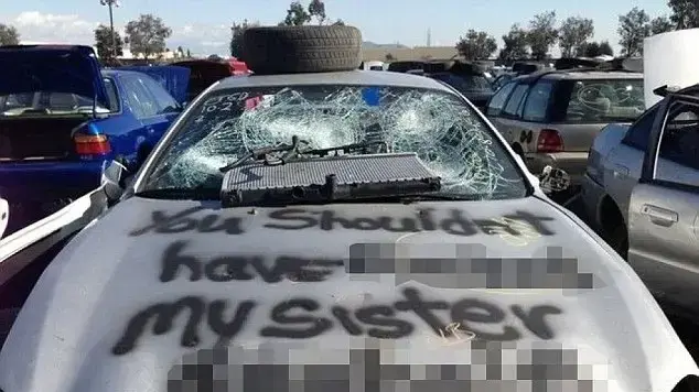 בגידות בגידות