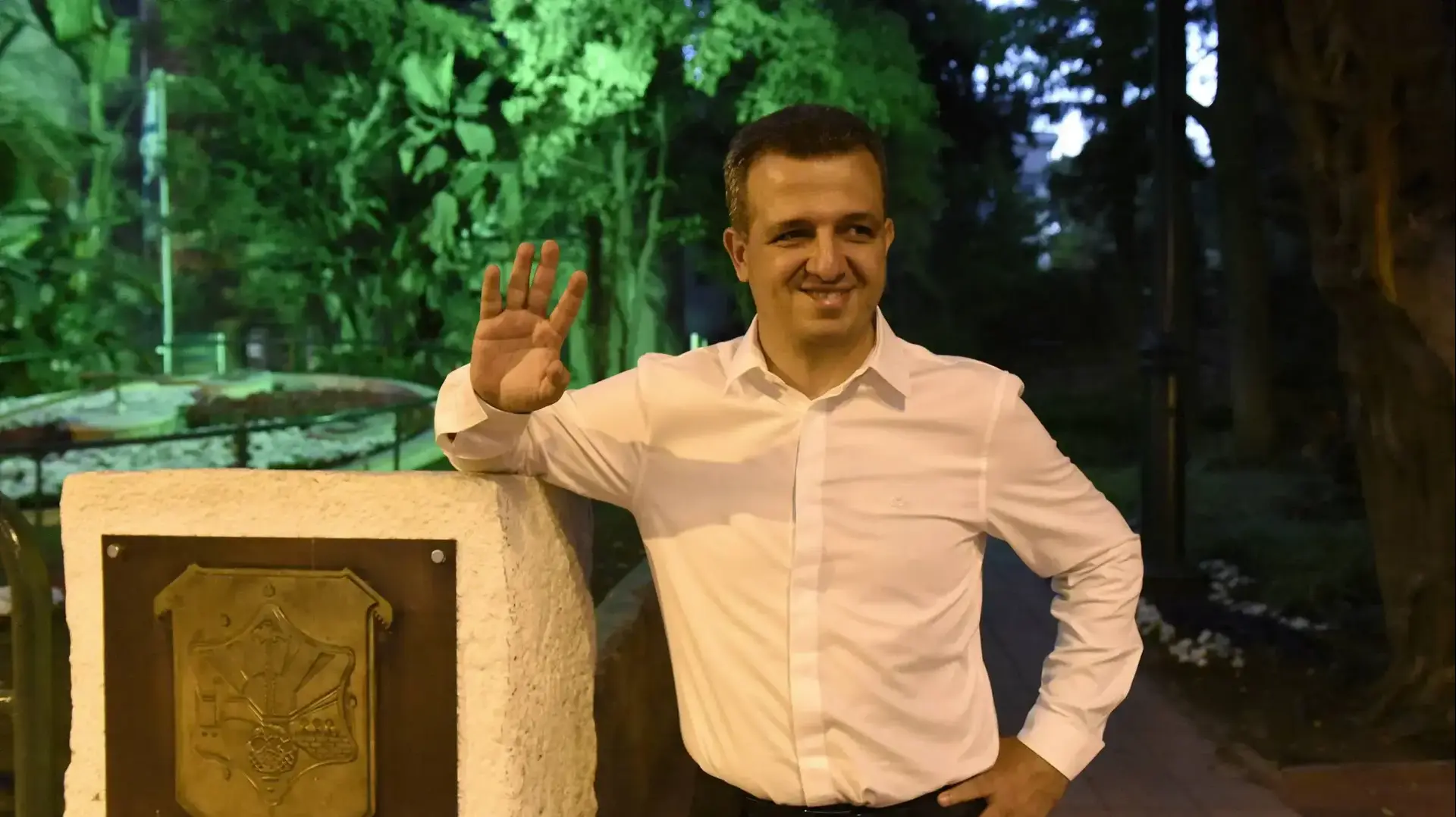 הכרזה על ההתמודדותו של כרמל שאמה, לראשות עיריית רמת גן, כיכר אורדע, רמת גן