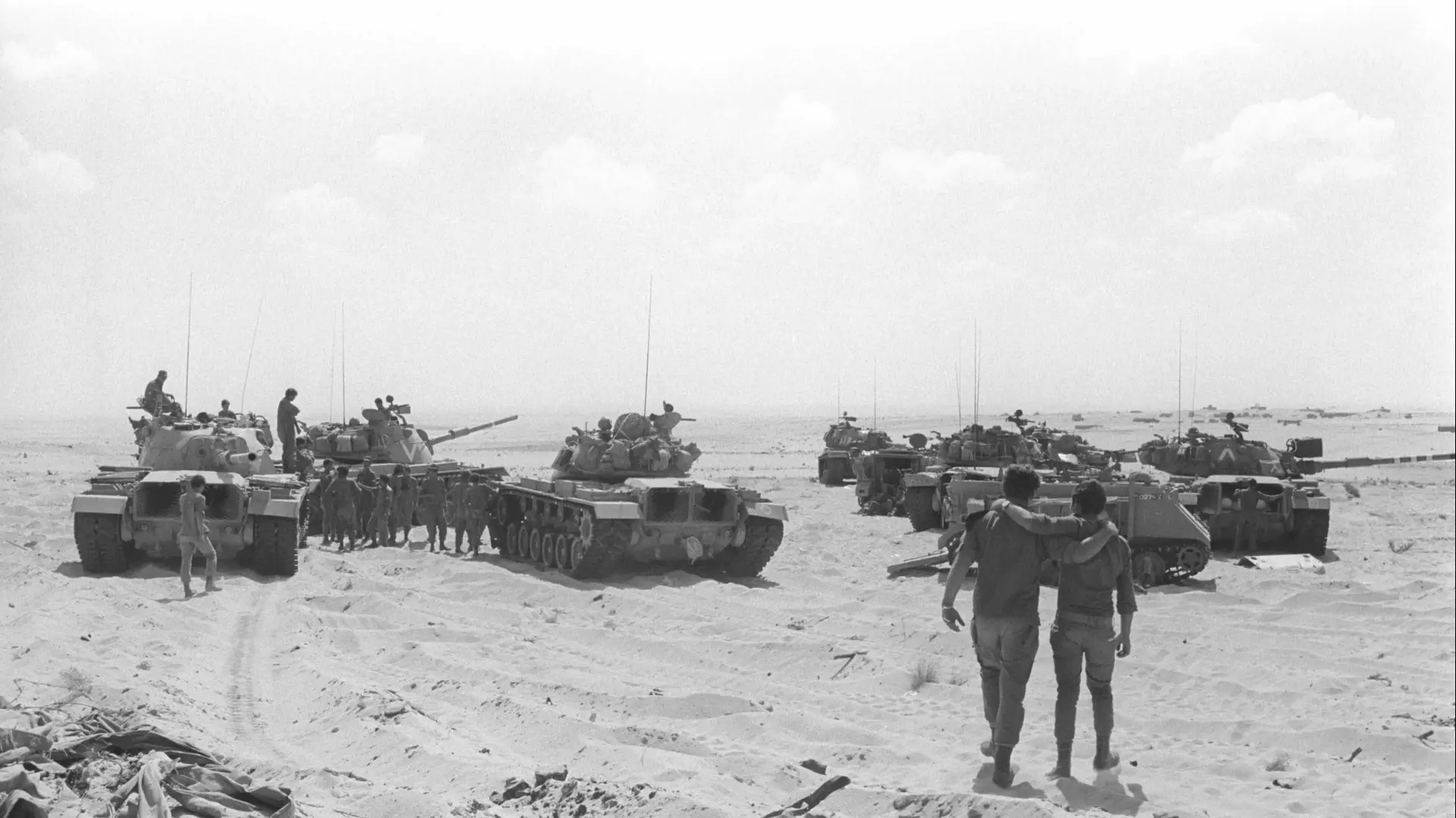 כח מעורב של טנקי מגח 6 (פטון) ונגמשי"ם M-113 במלחמת יום הכיפורים חזית סיני, 10 באוקטובר 1973 כח מעורב של טנקי מגח 6 (פטון) ונגמשי"ם M-113 במלחמת יום הכיפורים חזית סיני, 10 באוקטובר 1973