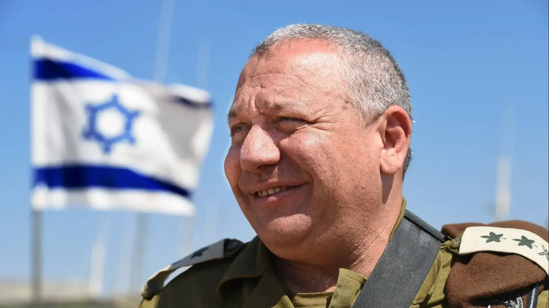 הרמטכ"ל גדי איזנקוט בראיון לוואלה NEWS! במהלך תרגיל הגיס הצפוני