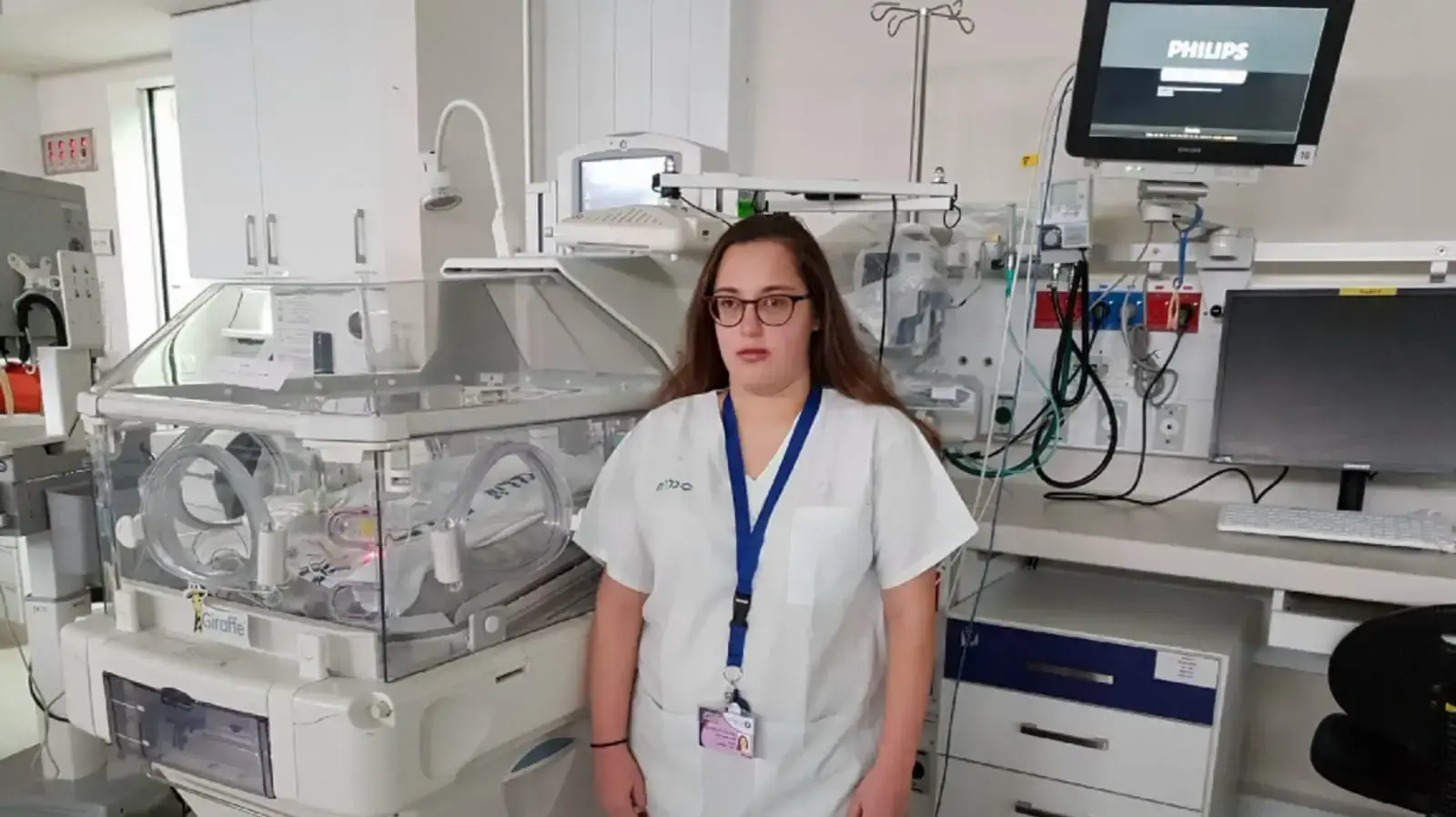 בת אל לובשסקי שנולדה כפגה היום בבית החולים בת אל לובשסקי שנולדה כפגה היום בבית החולים
