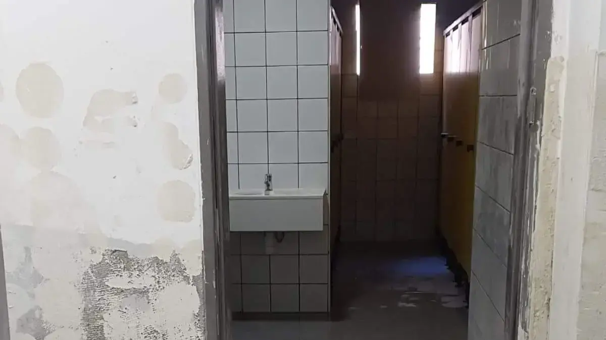 בית ספר בשערי תקווה שנחנך למרות ליקויים רבים בית ספר בשערי תקווה שנחנך למרות ליקויים רבים
