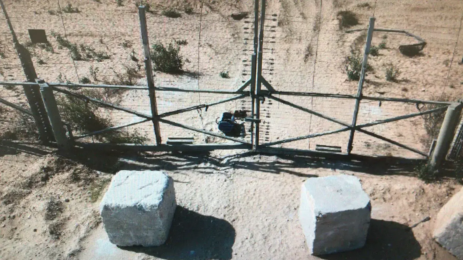 מטען שאותר במהלך השבוע על ידי לוחמי צה"ל בסמיכות לגדר המערכת בדרום רצועת עזה מטען שאותר במהלך השבוע על ידי לוחמי צה"ל בסמיכות לגדר המערכת בדרום רצועת עזה
