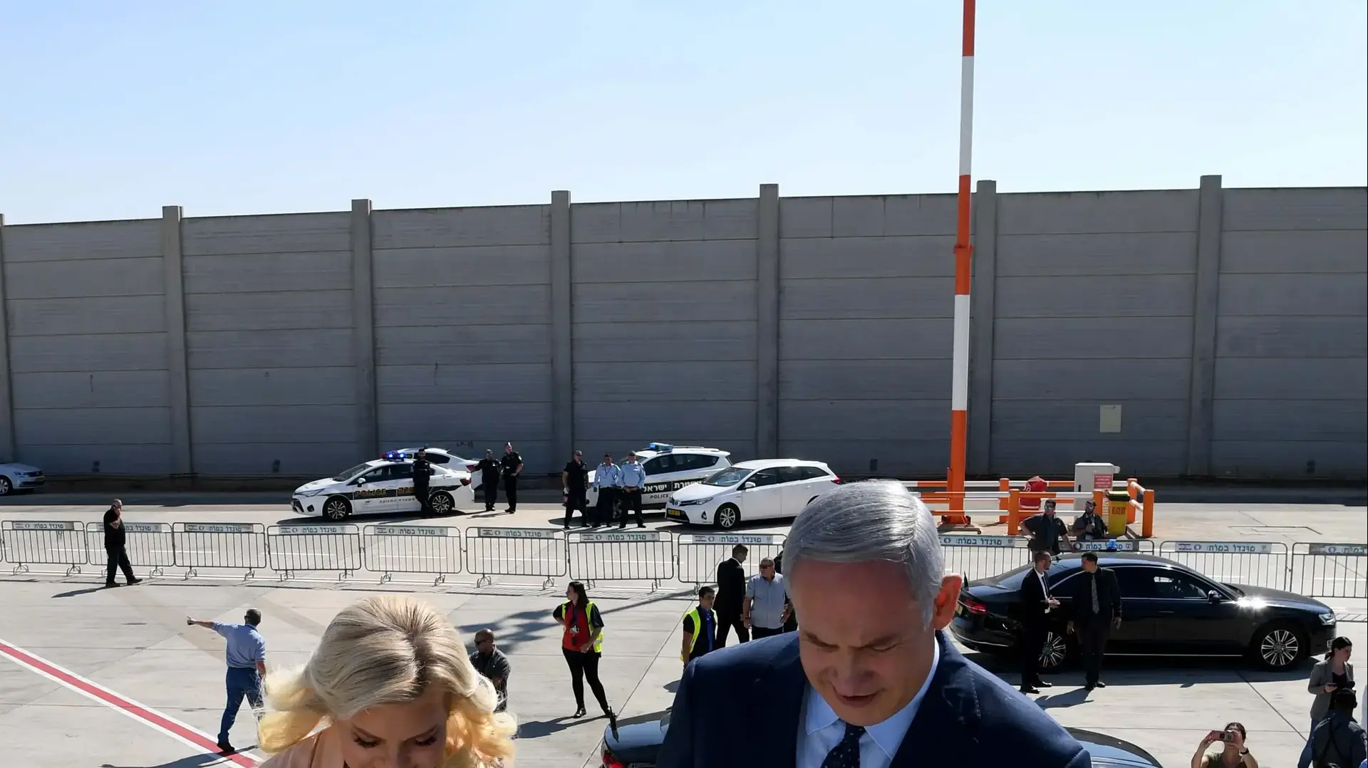 ראש הממשלה בנימין נתניהו ורעייתו שרה ממריאים לניו יורק, לעצרת האו"ם ראש הממשלה בנימין נתניהו ורעייתו שרה ממריאים לניו יורק, לעצרת האו"ם